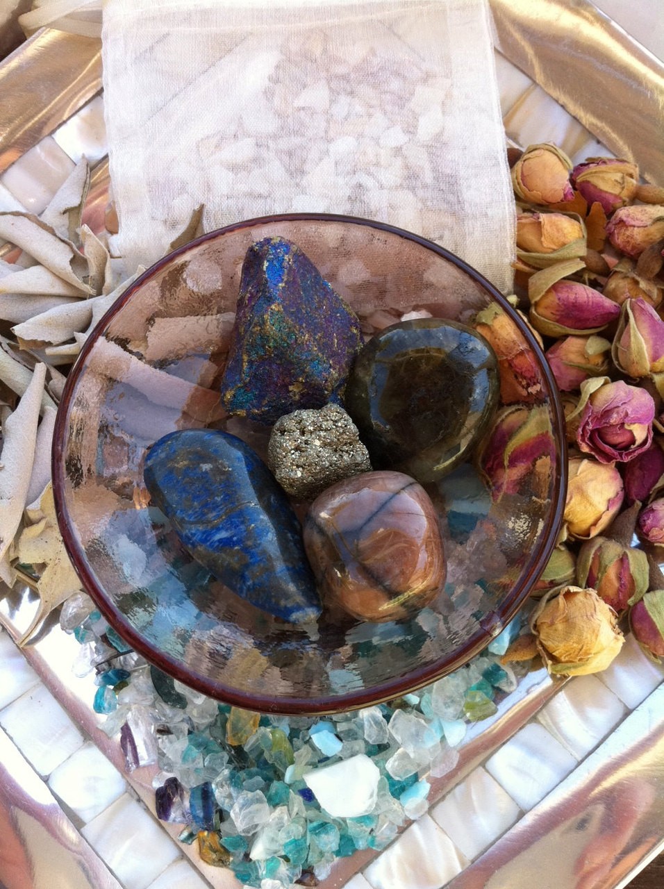 Sacred magic gem and crystal healing completer set with descriptions