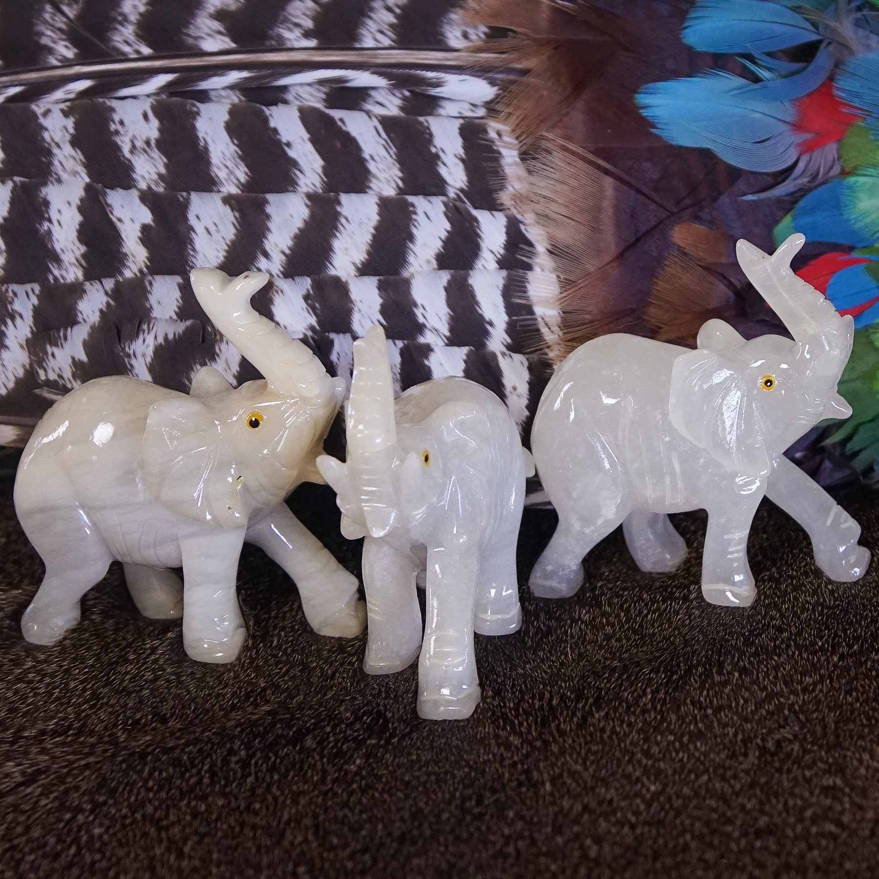 white onyx elephants
