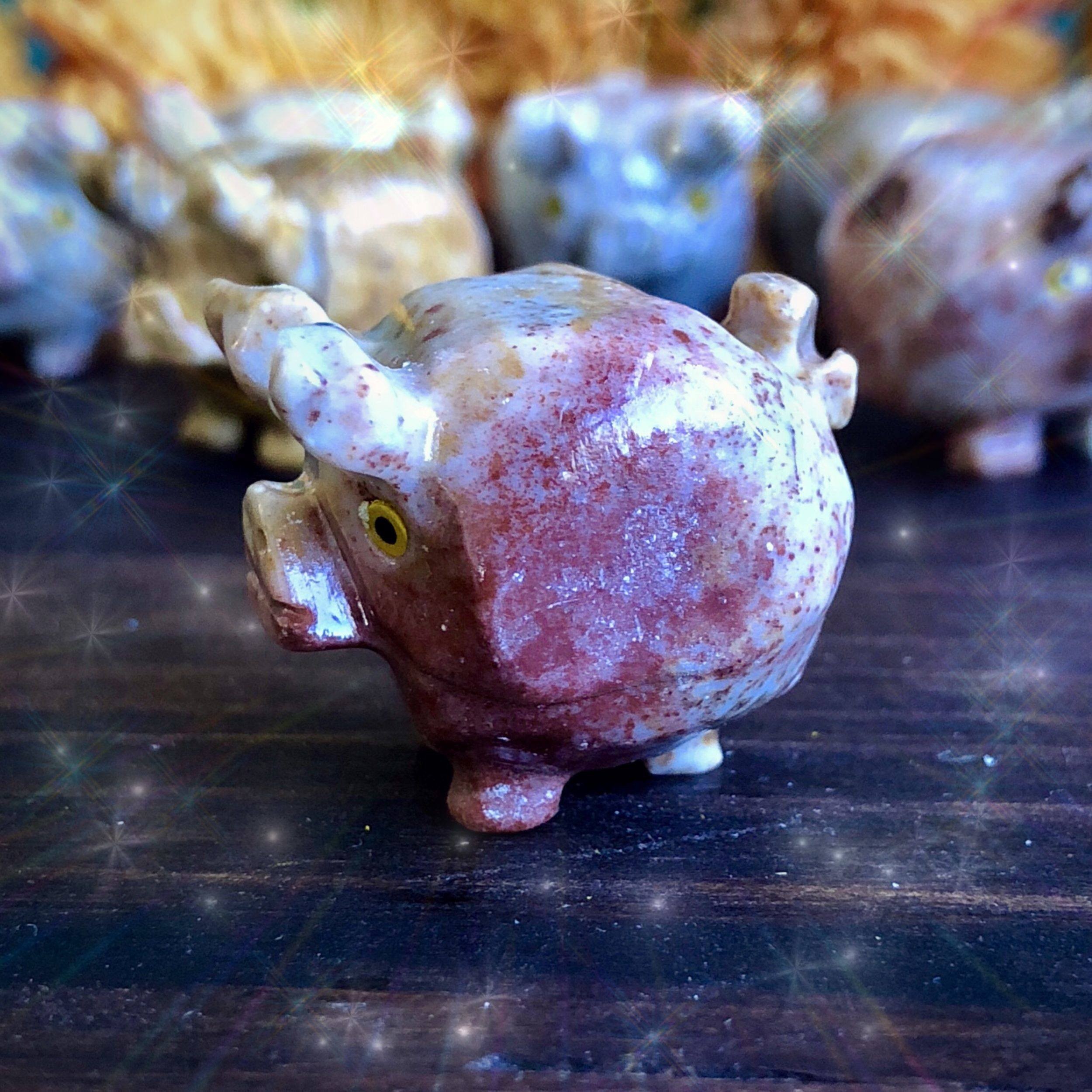 Soapstone_Good_Luck_Pig_3of4_8_29