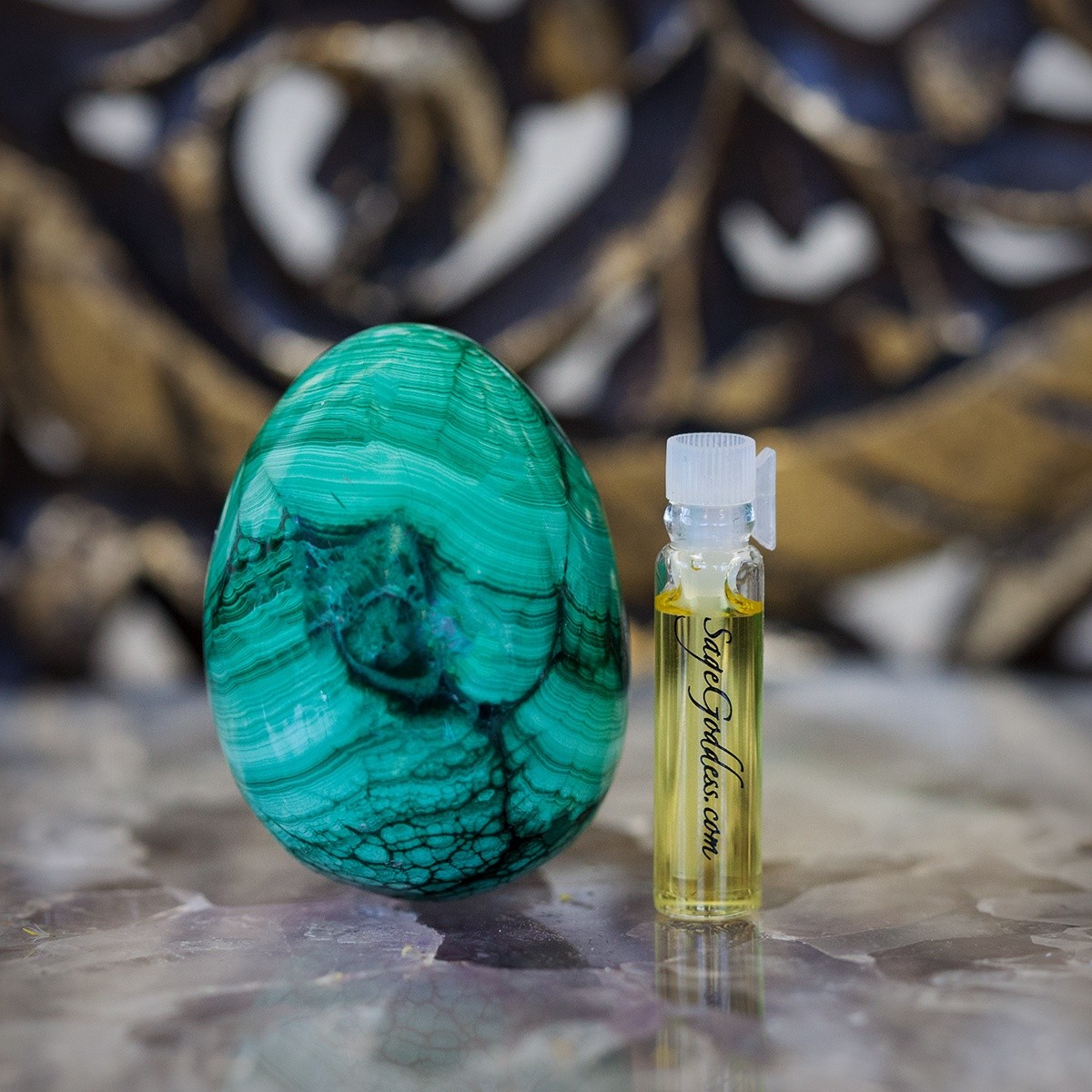 Malachite Egg with a sample of Nurture Perfume 3_22