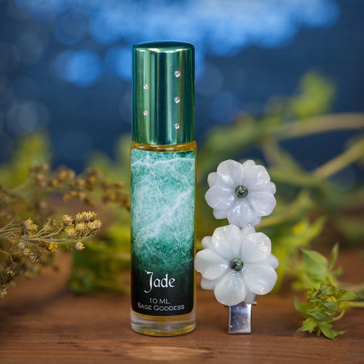 Jade Perfume with Jade Flower Clip 6_10 feature