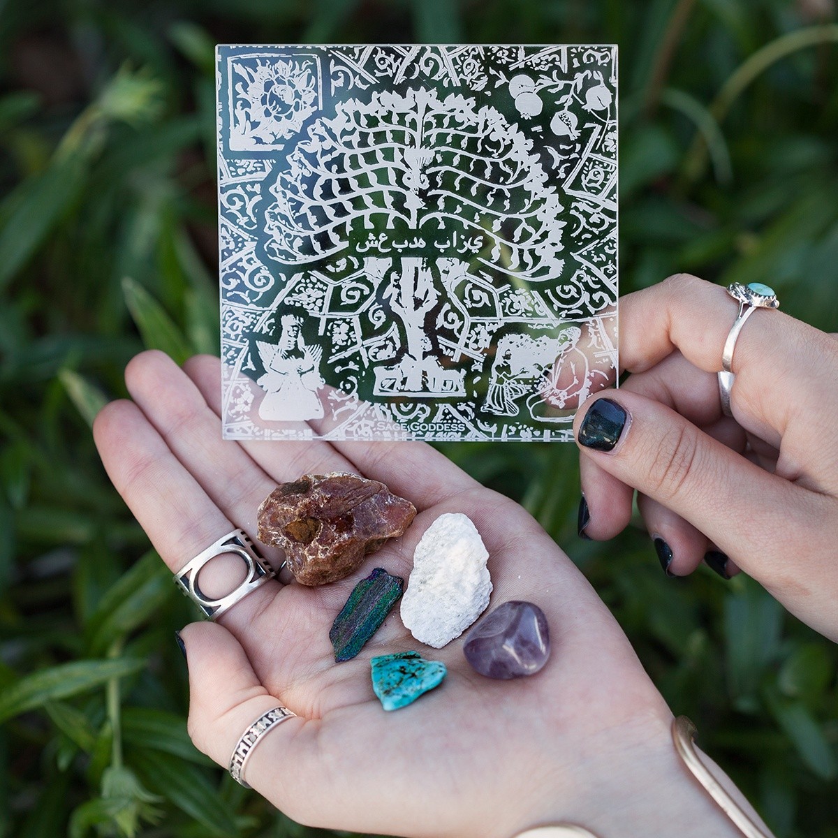 July 2018 Gem Wise Set- Persia Gem Wise – Paradise Gardens, the Essence of Beauty 6_19 featured