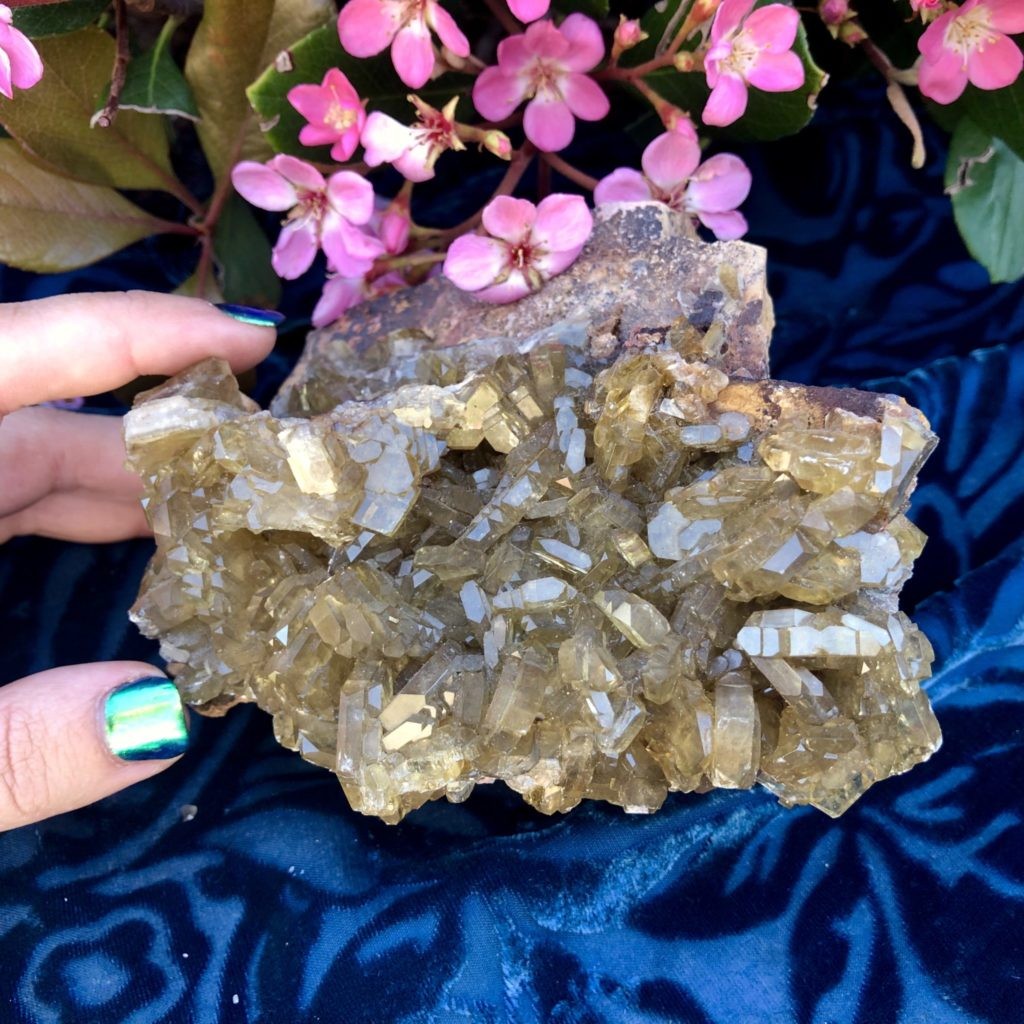 Gemstone Sale: Golden Barite Crystal