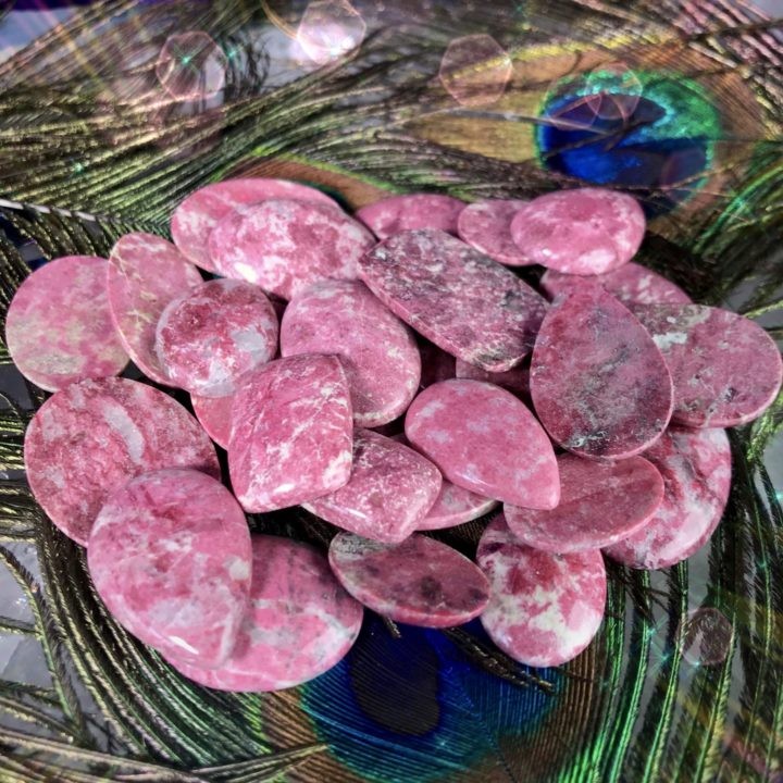 Thulite_Cabochons_Wholesale_1of3