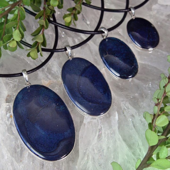 Self_Healing_Vivianite_Pendants_DD_1of3_10_6