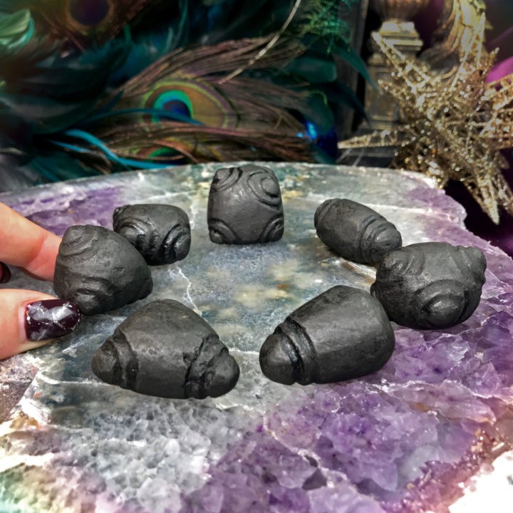 Hiwaya Black Meteorite Chumpi Stones