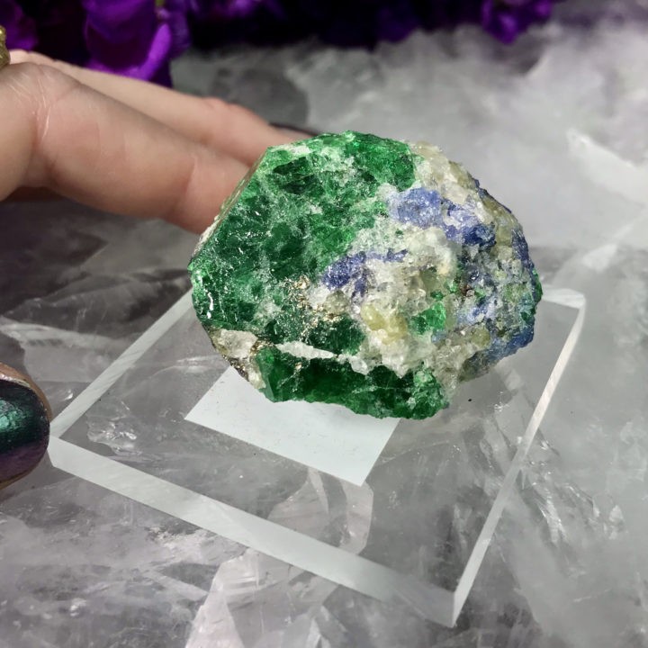 Natural Tsavorite Green Garnet With Tanzanite