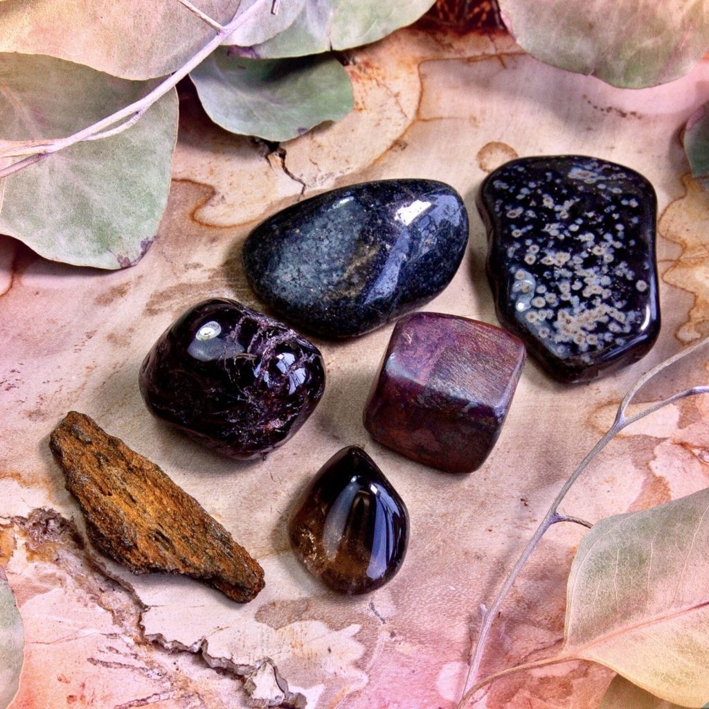 Grounding Gemstone Set for running energy efficiently