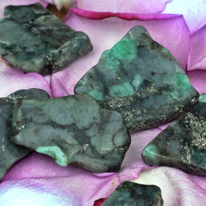 Emerald Power of Love Slices