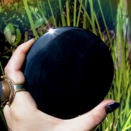 Obsidian Scrying Mirrors