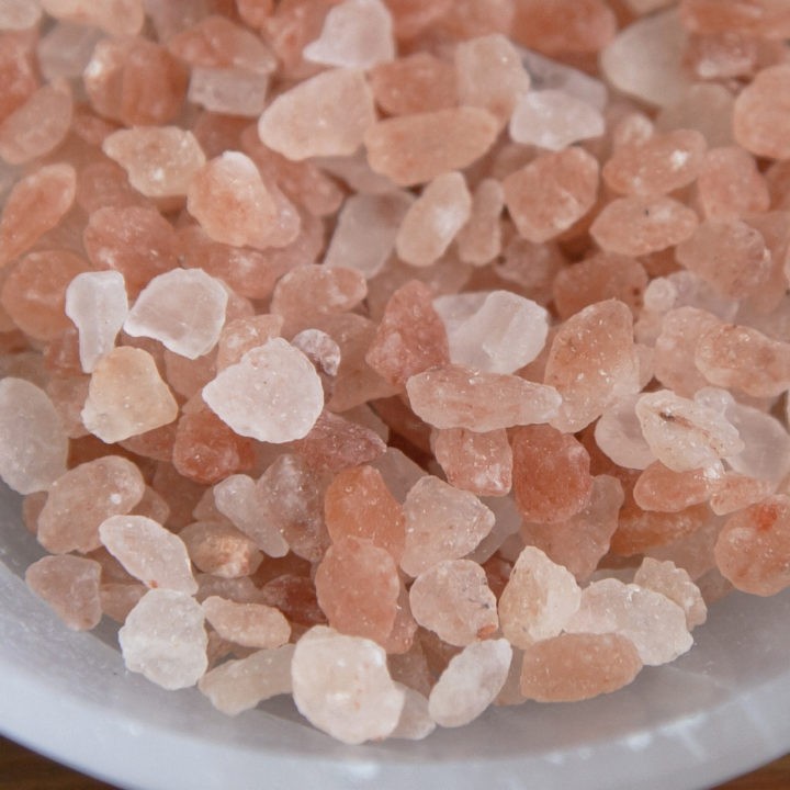 Selenite Purification Bowls with Himalayan Salt Chip Stones