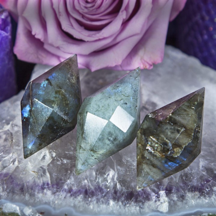 Labradorite Extractor Diamonds