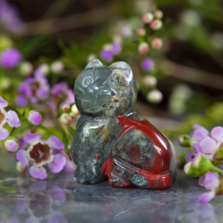 Bloodstone Cat Carving