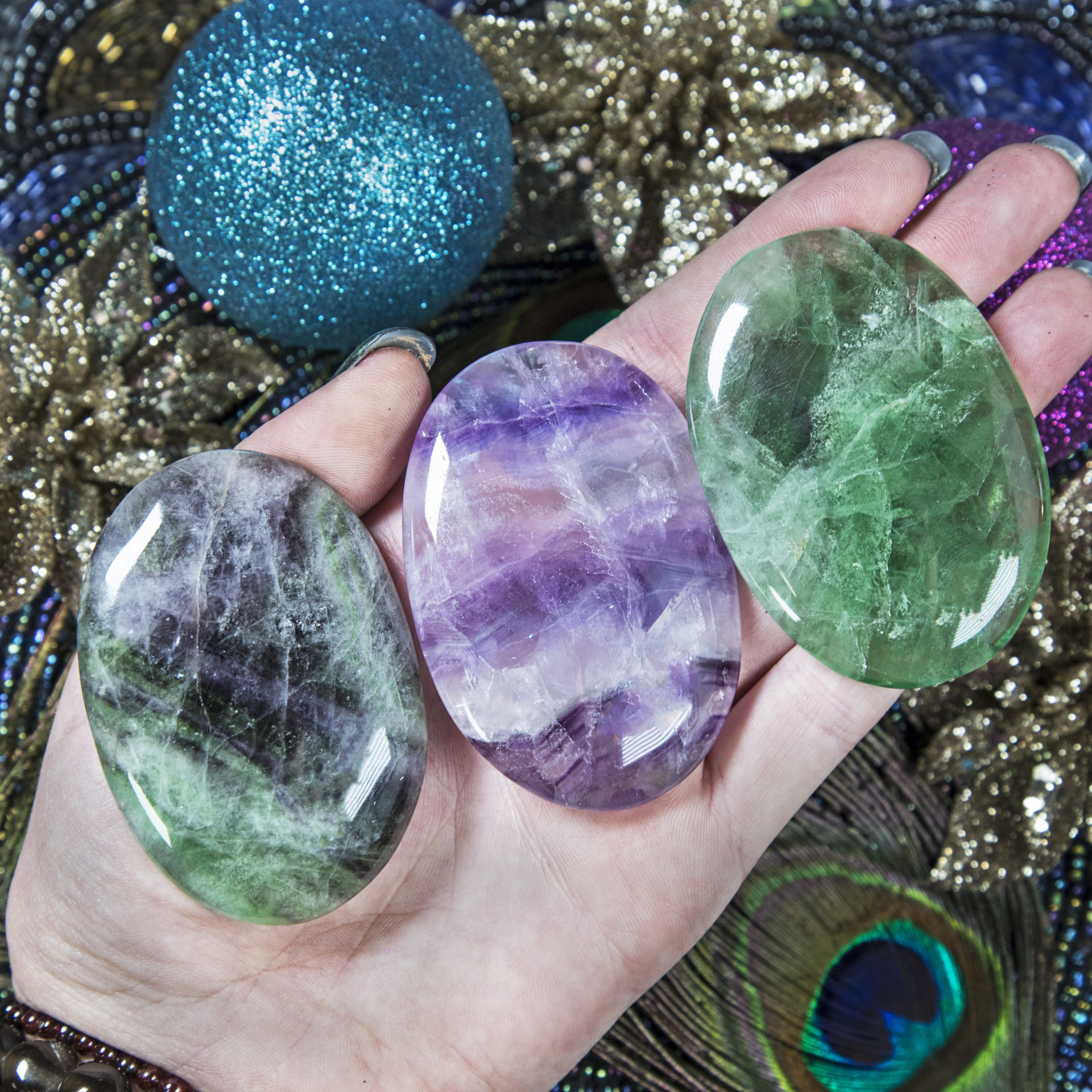 Details about   1pcs Natural Rainbow Fluorite Palmstone Crystal Quartz Healing Polished Stones