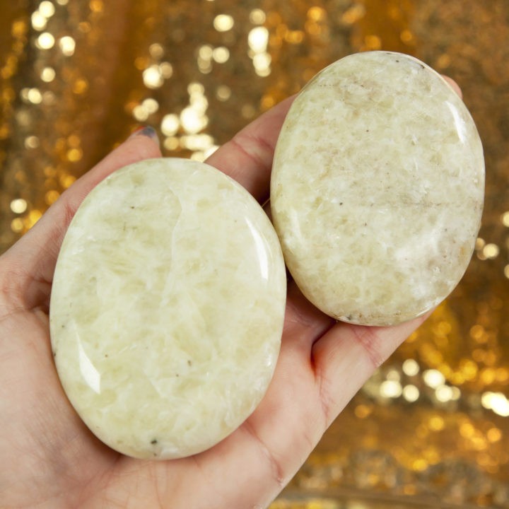 Sulfur Quartz Palm Stone