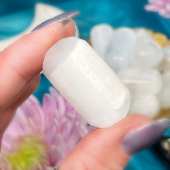 Tumbled Selenite