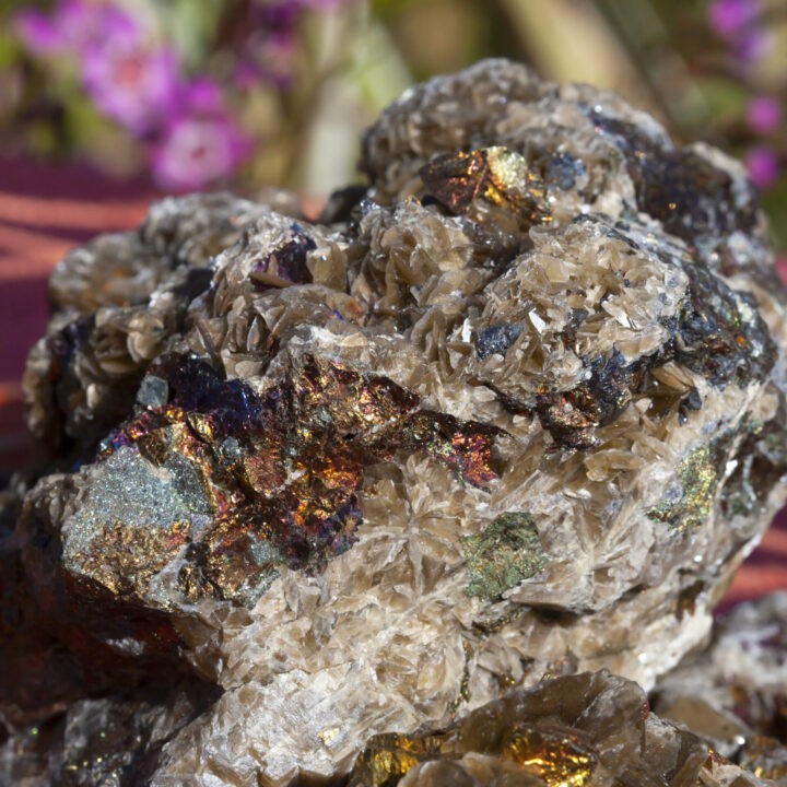Natural Siderite with Chalcopyrite