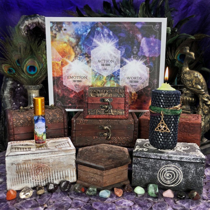 New Moon Divination Magic: Gemstone Reading Box Set