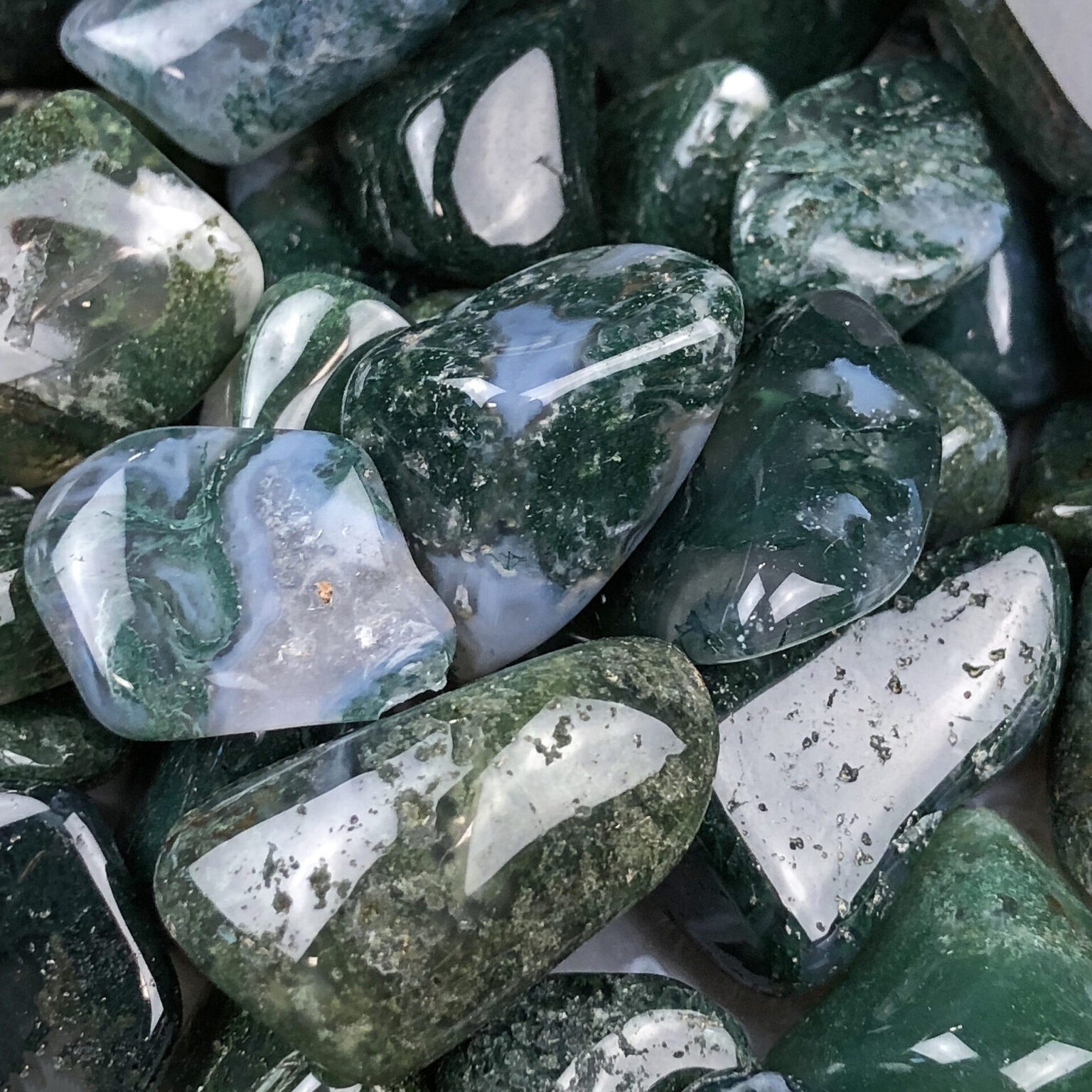Sage Goddess Moss Agate: Small Tumbled for healing and strength