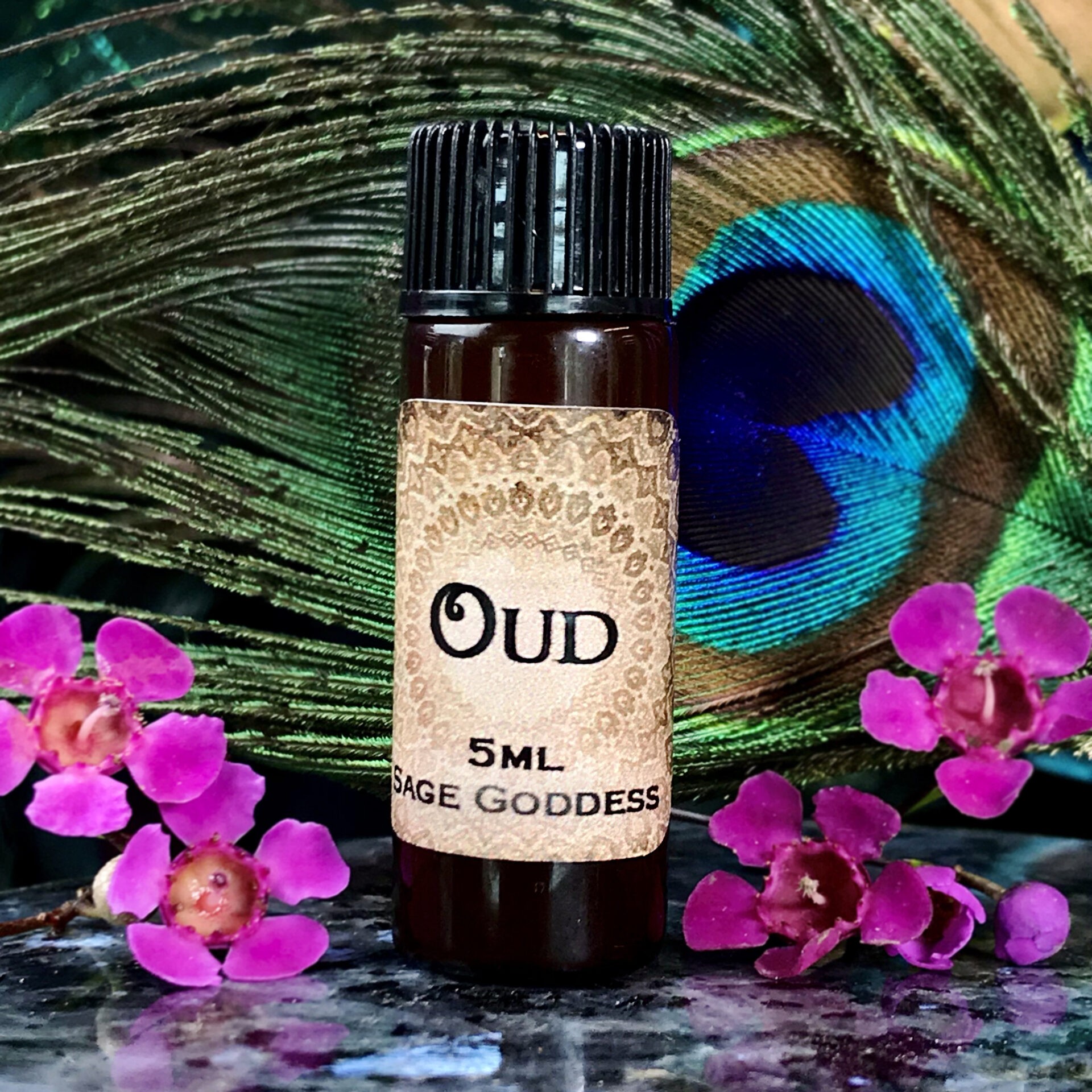 What Is Oud (Oudh) Fragrance And Why Is It So Expensive?