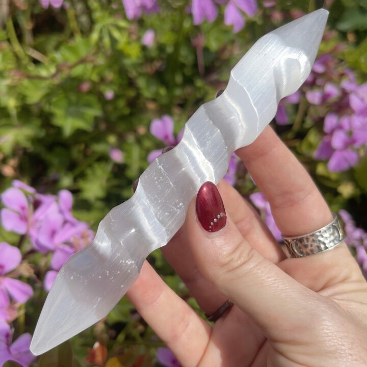 Circle Opening Double Terminated Selenite Wand