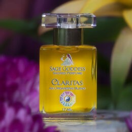 Claritas Perfume