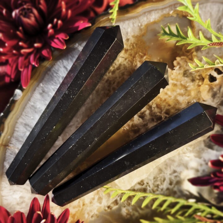 Grounding and Stabilizing Black Agate Vogel