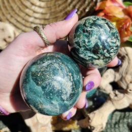Heal and Protect Doreng Java Agate Sphere