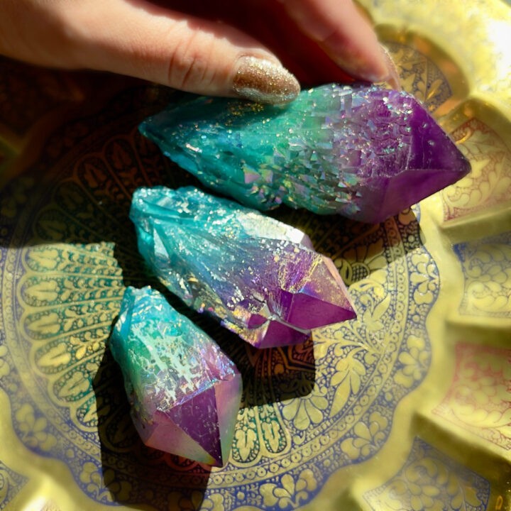 Peacock Aura Candle Quartz