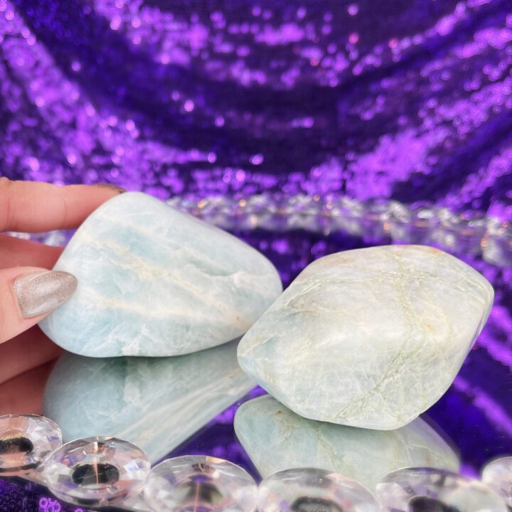 Polished Aquamarine Meditation Stone