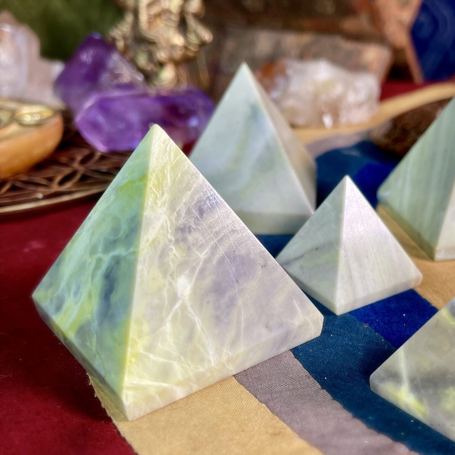 Shop Clear Quartz Pyramids Online Buy Gemstone Pyramids with
