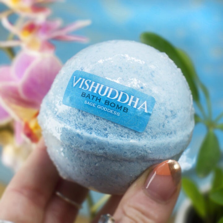 Vishuddha Chakra Bath Bomb