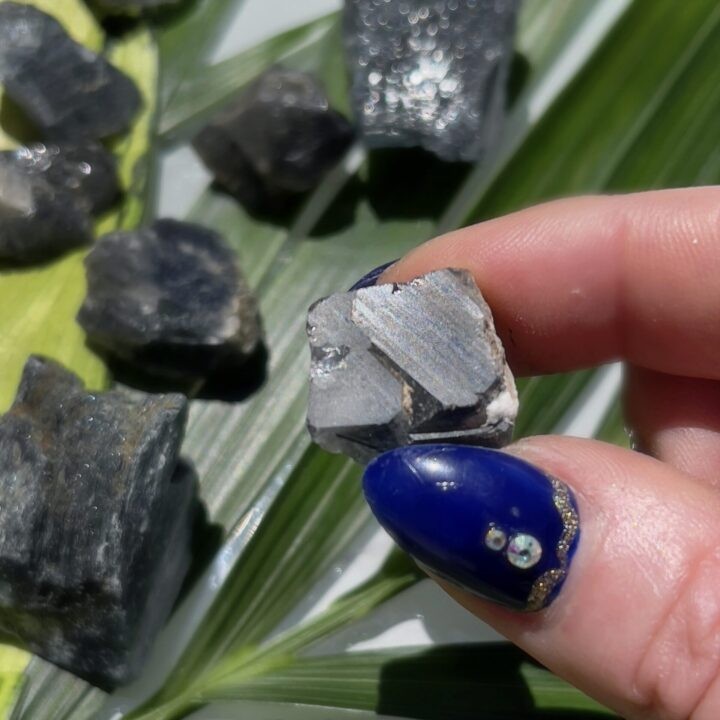 Rare Natural Blue Magnesio-Riebeckite in Quartz