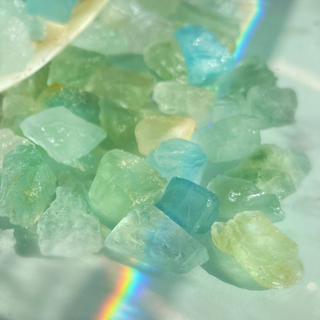 Natural Brazilian Aquamarine for emotional well-being - Sage Goddess