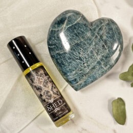 Green Apatite Heart with Shed Perfume Duo