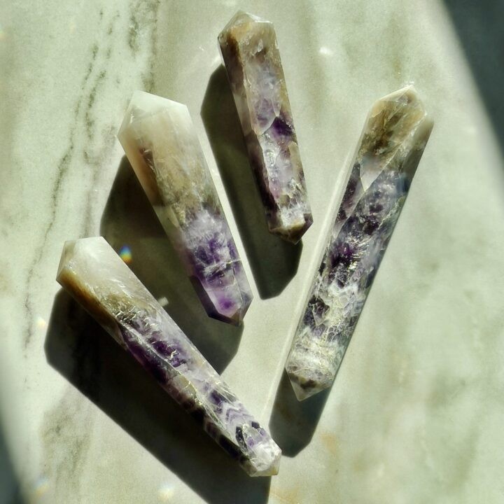 Divine Protection Dream Amethyst Vogel