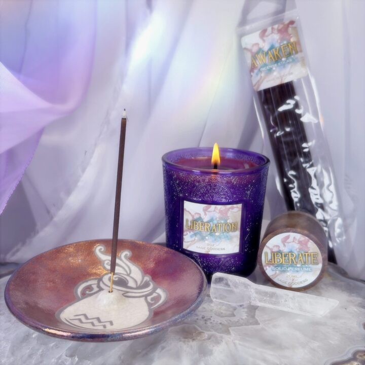 Awaken and Liberate Aquarius New Moon Set