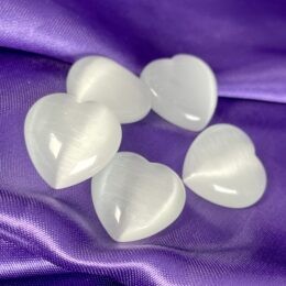 White Cats Eye Heart