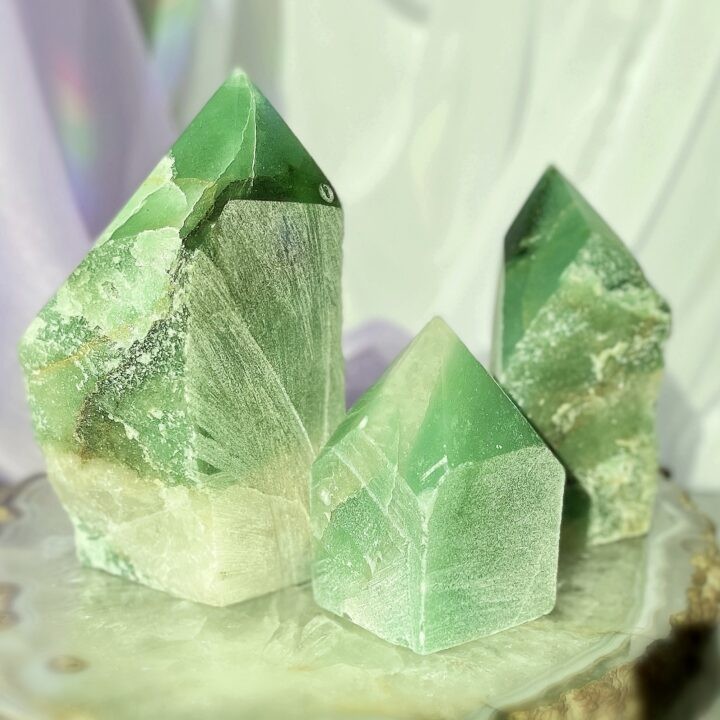 Green Aventurine and Quartz Natural Sided Generator