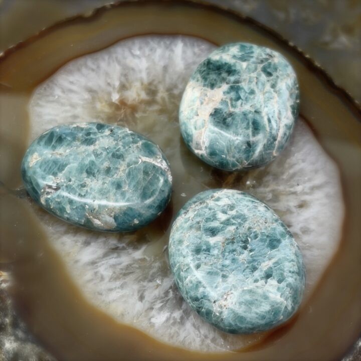 Green Apatite Releasing Palm Stone