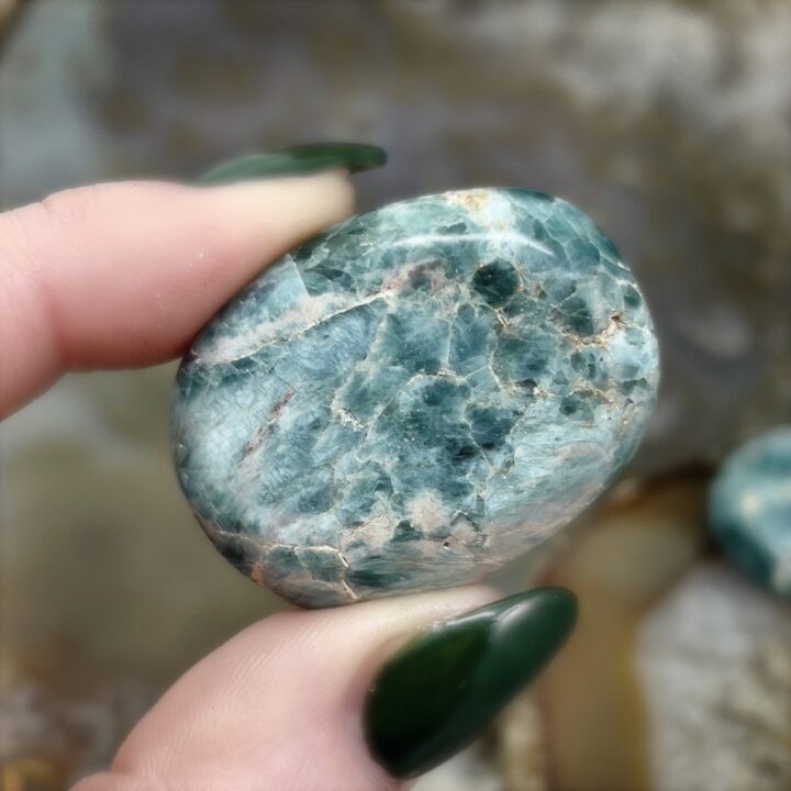 Green Apatite Releasing Palm Stone