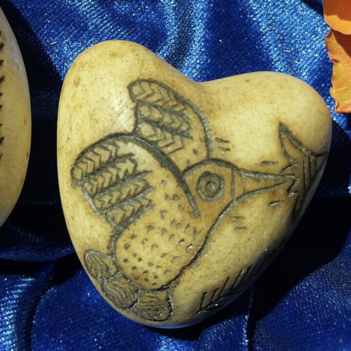 Hummingbird White Alabaster Heart