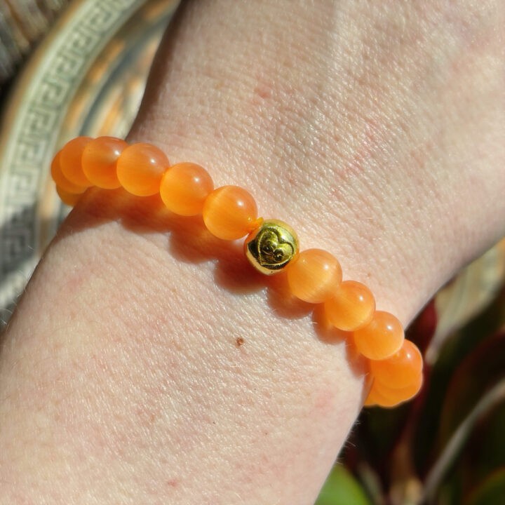 Peach Cats Eye Bracelet