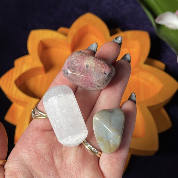 Wooden Lotus Tray with Stone Trio