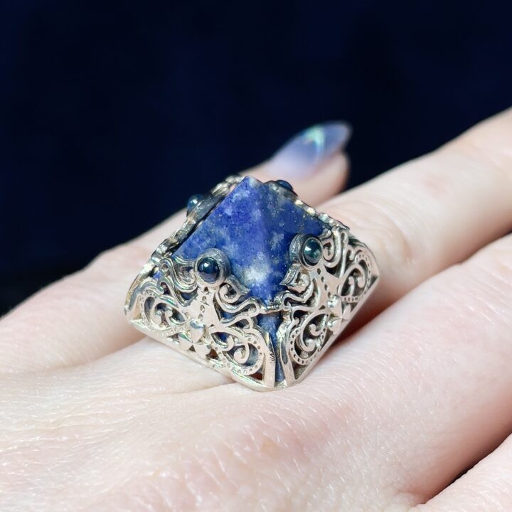 Gemstone Sale: Lapis Lazuli with Blue Sapphire Pyramid Ring