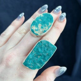 Gemstone Sale: Druzy Dioptase Ring