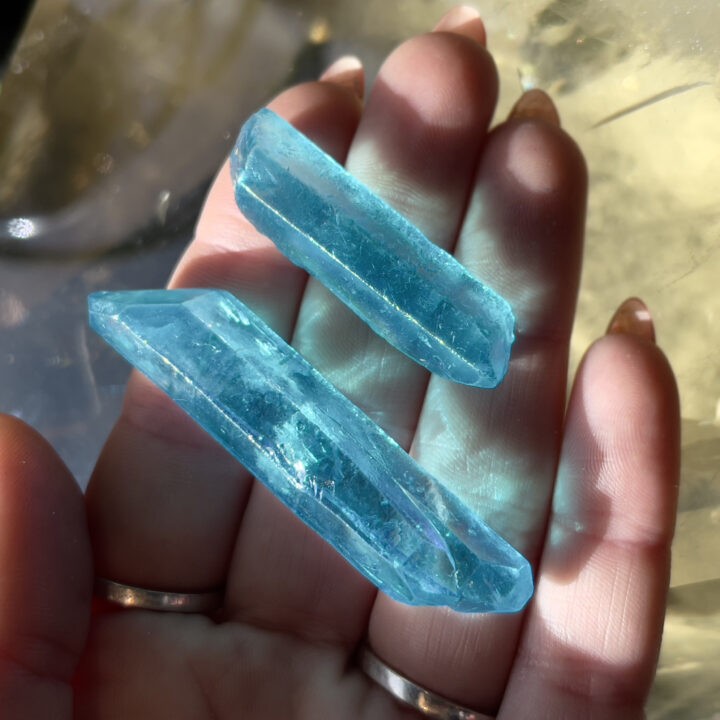 Aqua Aura Quartz Point