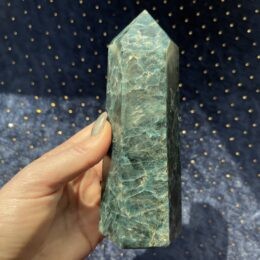 Gemstone Sale: Green Apatite Generator