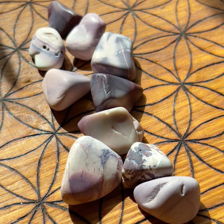 Tumbled Porcelain Jasper