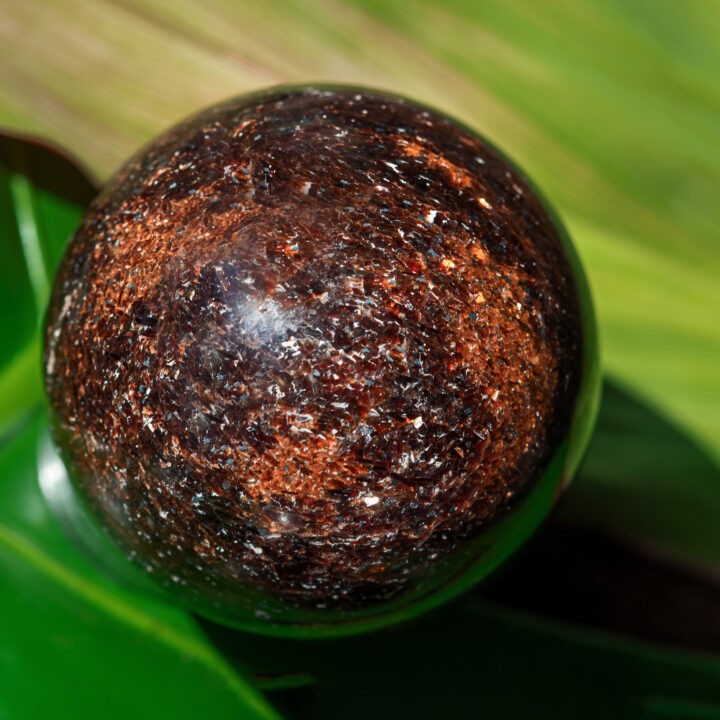 Alurgite Sphere